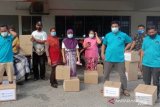 KBRI Kuala Lumpur dan KAHMI salurkan logistik ke WNI terdampak 