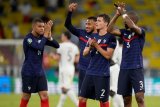 Gol bunuh diri Hummels buat Prancis menang 1-0 atas Jerman