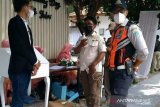 Satpol PP bubarkan resepsi pernikahan di Tegal Parang  Jaksel