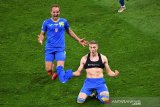 Ukraina tumbangkan Swedia 2-1