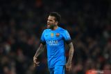 Dani Alves sebut seragam Barcelona membuatnya seperti pahlawan super