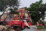 Kantor Disdukcapil Palembang terbakar, sempat terdengar ledakan di ruangan server