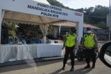 Kegiatan WSBK mulai digelar, jalur masuk sirkuit Mandalika disekat