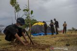 Kaum Muda Menanam di Bumi Perkemahan Kawatuna