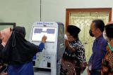 Kulon Progo membuka layanan Anjungan Dukcapil Mandiri di Kalibawang