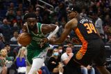 Celtics perpanjang rekor kemenangan usai taklukan Magic