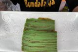 Lapis kojo Palembang kue 'bingen' wangi  daun pandan