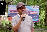 Bupati Banyumas enggan tanggapi hasil survei Charta Politika