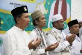 UAS  tausiah di Masjid Raya Muara Teweh disaksikan ribuan masyarakat