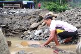 Kepala suku pemilik ulayat minta tambang emas Wasirawi dikelola secara tradisional