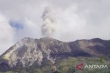 Aktivitas vulkanik gunung Ile Lewotolok meningkat