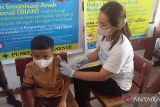 Pemkab Sangihe gencar melaksanakan imunisasi campak rubella bagi anak