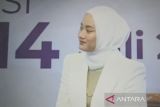 Kiat memilih kosmetik yang aman ala Dinda Hauw