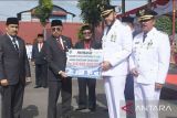 HUT ke-77 RI, Bank Nagari berikan CSR 110 juta untuk pendidikan di Padang Panjang