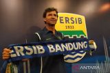 Luis Milla dikontrak nakhodai Persib selama 2 tahun