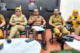 Dinas PUPR Padang tambal jalan berlubang sepanjang 25 kilometer