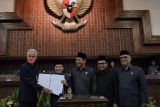 Gubernur - DPRD Jateng teken RAPBD 2023