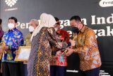 Pemprov Sulsel raih penghargaan IPK 2021 dari Kemenaker