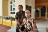 Konflik dua kubu Keraton Solo saling lapor