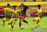 Liga 1 Indonesia - PSM Makassar ke puncak klasemen setelah taklukkan  Barito Putera 4-1