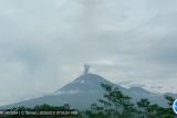 Gunung Semeru kembali erupsi dengan tinggi letusan 600 meter