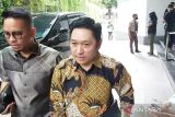 Tersangka MDS meminta maaf secara lisan ke korban D di rumah sakit