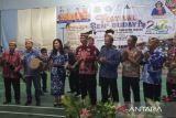 Ratusan peserta dari berbagai kecamatan semarakkan festival seni budaya di Kapuas