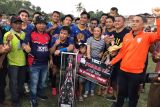 Turnamen sepakbola piala Bupati Mitra dijuarai Garnet-FC Tomohon