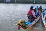 Lomba dayung perahu naga di Pati, 14 tim ambil bagian