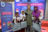 Peringati Hari Pendidikan Nasional, karyawan XL Axiata gelar donor darah dan donasi buku