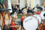 Semarak wisuda UIN Walisongo, ada marching band anak dan pawai wisudawan