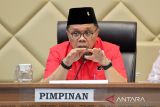 Waket Komisi II DPR minta Menpan RB sampaikan seluruh data honorer