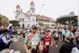 1.000 peserta Friendship Run bergembira nikmati 