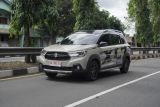 Suzuki XL7 Hybrid incar keluarga muda pencinta jalan-jalan