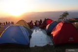 Semburat emas di Bukit Mantar