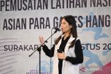 Menpora kenalkan CdM Asian Para Games Angela kepada para atlet NPC