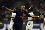 PSG bantai Lyon