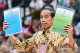 Jokowi ajak nelayan tanam mangrove di pesisir