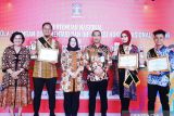 Penyuluh hukum Kanwil Kemenkumham Sumsel raih penghargaan LDCC Awards 2023