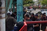 Pria tanpa identitas tewas terjatuh dari JPO Jalan Jendral Sudirman Semarang