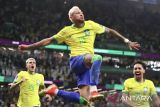 Kembali dari absen panjang, Neymar cedera lagi