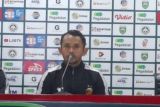 Manajamen SFC berhentikan Coach Yoyo, rencana penggantinya Hendri Susilo