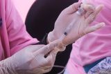 Benarkah vaksin HPV picu menopause dini pada anak perempuan?