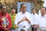 Begini tanggapan Jokowi terkait Firli Bahuri jadi tersangka