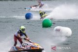 Pembalap Prancis dominasi balap jetski seri pertama di Toba