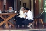 Capres Anies Baswedan memulai hari pertama kampanye dengan meminta doa ke ibunda