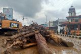 Warga Lubuk Sikaping cemas banjir susulan dipicu kayu gelondongan