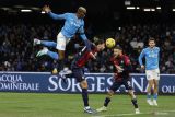 Napoli taklukkan Cagliari 2-1 di Liga Italia