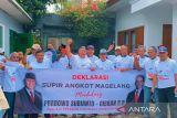 Pilpres 2024 - Sopir angkot Kota Magelang dukung Prabowo-Gibran satu putaran