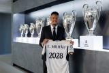 Real Madrid perpanjang kontrak Eder Militao hingga tahun 2028